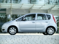 Mitsubishi Colt Hatchback 5-door. (Z30) 1.3 AT (95hp) foto, Mitsubishi Colt Hatchback 5-door. (Z30) 1.3 AT (95hp) fotos, Mitsubishi Colt Hatchback 5-door. (Z30) 1.3 AT (95hp) imagen, Mitsubishi Colt Hatchback 5-door. (Z30) 1.3 AT (95hp) imagenes, Mitsubishi Colt Hatchback 5-door. (Z30) 1.3 AT (95hp) fotografía