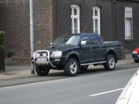 Mitsubishi L200 Pickup 4-door (3 generation) 2.5 TD MT 4WD (104 HP) foto, Mitsubishi L200 Pickup 4-door (3 generation) 2.5 TD MT 4WD (104 HP) fotos, Mitsubishi L200 Pickup 4-door (3 generation) 2.5 TD MT 4WD (104 HP) imagen, Mitsubishi L200 Pickup 4-door (3 generation) 2.5 TD MT 4WD (104 HP) imagenes, Mitsubishi L200 Pickup 4-door (3 generation) 2.5 TD MT 4WD (104 HP) fotografía