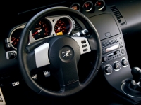 Nissan 350Z Coupe 2-door (Z33) 3.5 MT Gran Turismo 4 (300hp) foto, Nissan 350Z Coupe 2-door (Z33) 3.5 MT Gran Turismo 4 (300hp) fotos, Nissan 350Z Coupe 2-door (Z33) 3.5 MT Gran Turismo 4 (300hp) imagen, Nissan 350Z Coupe 2-door (Z33) 3.5 MT Gran Turismo 4 (300hp) imagenes, Nissan 350Z Coupe 2-door (Z33) 3.5 MT Gran Turismo 4 (300hp) fotografía