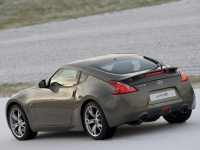 Nissan 370Z Coupe (Z34) 3.7 AT (331hp) foto, Nissan 370Z Coupe (Z34) 3.7 AT (331hp) fotos, Nissan 370Z Coupe (Z34) 3.7 AT (331hp) imagen, Nissan 370Z Coupe (Z34) 3.7 AT (331hp) imagenes, Nissan 370Z Coupe (Z34) 3.7 AT (331hp) fotografía