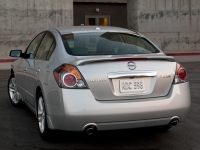 Nissan Altima Sedan (L32) 2.5 MT (175hp) foto, Nissan Altima Sedan (L32) 2.5 MT (175hp) fotos, Nissan Altima Sedan (L32) 2.5 MT (175hp) imagen, Nissan Altima Sedan (L32) 2.5 MT (175hp) imagenes, Nissan Altima Sedan (L32) 2.5 MT (175hp) fotografía