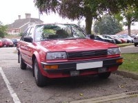 Nissan Bluebird Hatchback (T12/T72) 1.6 MT (82 HP) foto, Nissan Bluebird Hatchback (T12/T72) 1.6 MT (82 HP) fotos, Nissan Bluebird Hatchback (T12/T72) 1.6 MT (82 HP) imagen, Nissan Bluebird Hatchback (T12/T72) 1.6 MT (82 HP) imagenes, Nissan Bluebird Hatchback (T12/T72) 1.6 MT (82 HP) fotografía