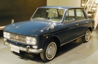 Nissan Bluebird Sedan (410) 1.0 MT (37 HP) opiniones, Nissan Bluebird Sedan (410) 1.0 MT (37 HP) precio, Nissan Bluebird Sedan (410) 1.0 MT (37 HP) comprar, Nissan Bluebird Sedan (410) 1.0 MT (37 HP) caracteristicas, Nissan Bluebird Sedan (410) 1.0 MT (37 HP) especificaciones, Nissan Bluebird Sedan (410) 1.0 MT (37 HP) Ficha tecnica, Nissan Bluebird Sedan (410) 1.0 MT (37 HP) Automovil