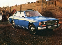 Nissan Bluebird Sedan (610) 1.6 at (99hp) foto, Nissan Bluebird Sedan (610) 1.6 at (99hp) fotos, Nissan Bluebird Sedan (610) 1.6 at (99hp) imagen, Nissan Bluebird Sedan (610) 1.6 at (99hp) imagenes, Nissan Bluebird Sedan (610) 1.6 at (99hp) fotografía