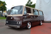 Nissan Caravan cargo Van 4-door (E23) 2.2 D AT High-Roof Long (110 HP) foto, Nissan Caravan cargo Van 4-door (E23) 2.2 D AT High-Roof Long (110 HP) fotos, Nissan Caravan cargo Van 4-door (E23) 2.2 D AT High-Roof Long (110 HP) imagen, Nissan Caravan cargo Van 4-door (E23) 2.2 D AT High-Roof Long (110 HP) imagenes, Nissan Caravan cargo Van 4-door (E23) 2.2 D AT High-Roof Long (110 HP) fotografía