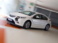 Opel Ampera Hatchback (1 generation) 1.4 E-REV CVT (150 HP) foto, Opel Ampera Hatchback (1 generation) 1.4 E-REV CVT (150 HP) fotos, Opel Ampera Hatchback (1 generation) 1.4 E-REV CVT (150 HP) imagen, Opel Ampera Hatchback (1 generation) 1.4 E-REV CVT (150 HP) imagenes, Opel Ampera Hatchback (1 generation) 1.4 E-REV CVT (150 HP) fotografía