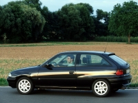 Opel Astra GSi hatchback 3-door (F) 1.8 MT (125 HP) foto, Opel Astra GSi hatchback 3-door (F) 1.8 MT (125 HP) fotos, Opel Astra GSi hatchback 3-door (F) 1.8 MT (125 HP) imagen, Opel Astra GSi hatchback 3-door (F) 1.8 MT (125 HP) imagenes, Opel Astra GSi hatchback 3-door (F) 1.8 MT (125 HP) fotografía