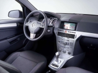 Opel Astra GTC hatchback 3-door (H) 1.3 CDTI ecoFLEX Easytronic (90hp) foto, Opel Astra GTC hatchback 3-door (H) 1.3 CDTI ecoFLEX Easytronic (90hp) fotos, Opel Astra GTC hatchback 3-door (H) 1.3 CDTI ecoFLEX Easytronic (90hp) imagen, Opel Astra GTC hatchback 3-door (H) 1.3 CDTI ecoFLEX Easytronic (90hp) imagenes, Opel Astra GTC hatchback 3-door (H) 1.3 CDTI ecoFLEX Easytronic (90hp) fotografía