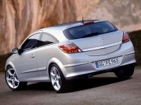 Opel Astra GTC hatchback 3-door (H) 1.4 Easytronic (90hp) foto, Opel Astra GTC hatchback 3-door (H) 1.4 Easytronic (90hp) fotos, Opel Astra GTC hatchback 3-door (H) 1.4 Easytronic (90hp) imagen, Opel Astra GTC hatchback 3-door (H) 1.4 Easytronic (90hp) imagenes, Opel Astra GTC hatchback 3-door (H) 1.4 Easytronic (90hp) fotografía