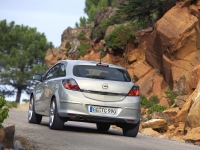 Opel Astra GTC hatchback 3-door (H) 1.6 MT foto, Opel Astra GTC hatchback 3-door (H) 1.6 MT fotos, Opel Astra GTC hatchback 3-door (H) 1.6 MT imagen, Opel Astra GTC hatchback 3-door (H) 1.6 MT imagenes, Opel Astra GTC hatchback 3-door (H) 1.6 MT fotografía