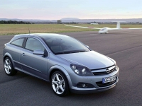 Opel Astra GTC hatchback 3-door (H) 1.6 MT foto, Opel Astra GTC hatchback 3-door (H) 1.6 MT fotos, Opel Astra GTC hatchback 3-door (H) 1.6 MT imagen, Opel Astra GTC hatchback 3-door (H) 1.6 MT imagenes, Opel Astra GTC hatchback 3-door (H) 1.6 MT fotografía