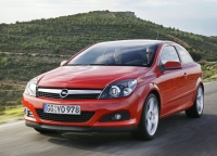 Opel Astra GTC hatchback 3-door (H) 1.6 Turbo MT (180hp) foto, Opel Astra GTC hatchback 3-door (H) 1.6 Turbo MT (180hp) fotos, Opel Astra GTC hatchback 3-door (H) 1.6 Turbo MT (180hp) imagen, Opel Astra GTC hatchback 3-door (H) 1.6 Turbo MT (180hp) imagenes, Opel Astra GTC hatchback 3-door (H) 1.6 Turbo MT (180hp) fotografía