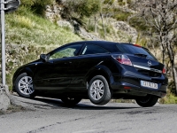 Opel Astra GTC hatchback 3-door (H) 1.7 CDTi MT foto, Opel Astra GTC hatchback 3-door (H) 1.7 CDTi MT fotos, Opel Astra GTC hatchback 3-door (H) 1.7 CDTi MT imagen, Opel Astra GTC hatchback 3-door (H) 1.7 CDTi MT imagenes, Opel Astra GTC hatchback 3-door (H) 1.7 CDTi MT fotografía