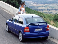 Opel Astra Hatchback 3-door (G) 1.4 AT (90 HP) foto, Opel Astra Hatchback 3-door (G) 1.4 AT (90 HP) fotos, Opel Astra Hatchback 3-door (G) 1.4 AT (90 HP) imagen, Opel Astra Hatchback 3-door (G) 1.4 AT (90 HP) imagenes, Opel Astra Hatchback 3-door (G) 1.4 AT (90 HP) fotografía