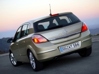 Opel Astra Hatchback 5-door. (H) 1.3 CDTI Easytronic (90hp) foto, Opel Astra Hatchback 5-door. (H) 1.3 CDTI Easytronic (90hp) fotos, Opel Astra Hatchback 5-door. (H) 1.3 CDTI Easytronic (90hp) imagen, Opel Astra Hatchback 5-door. (H) 1.3 CDTI Easytronic (90hp) imagenes, Opel Astra Hatchback 5-door. (H) 1.3 CDTI Easytronic (90hp) fotografía