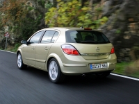 Opel Astra Hatchback 5-door. (H) 1.3 CDTI Easytronic (90hp) foto, Opel Astra Hatchback 5-door. (H) 1.3 CDTI Easytronic (90hp) fotos, Opel Astra Hatchback 5-door. (H) 1.3 CDTI Easytronic (90hp) imagen, Opel Astra Hatchback 5-door. (H) 1.3 CDTI Easytronic (90hp) imagenes, Opel Astra Hatchback 5-door. (H) 1.3 CDTI Easytronic (90hp) fotografía