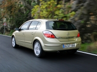 Opel Astra Hatchback 5-door. (H) 1.7 CDTI 6MT (100hp) foto, Opel Astra Hatchback 5-door. (H) 1.7 CDTI 6MT (100hp) fotos, Opel Astra Hatchback 5-door. (H) 1.7 CDTI 6MT (100hp) imagen, Opel Astra Hatchback 5-door. (H) 1.7 CDTI 6MT (100hp) imagenes, Opel Astra Hatchback 5-door. (H) 1.7 CDTI 6MT (100hp) fotografía