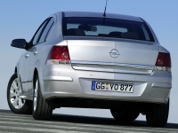 Opel Astra Sedan (Family/H) 1.7 CDTi MT (110 HP) foto, Opel Astra Sedan (Family/H) 1.7 CDTi MT (110 HP) fotos, Opel Astra Sedan (Family/H) 1.7 CDTi MT (110 HP) imagen, Opel Astra Sedan (Family/H) 1.7 CDTi MT (110 HP) imagenes, Opel Astra Sedan (Family/H) 1.7 CDTi MT (110 HP) fotografía