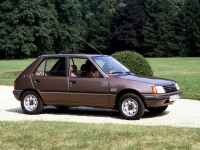 Peugeot 205 Hatchback 5-door. (1 generation) 1.0 MT (45 hp) foto, Peugeot 205 Hatchback 5-door. (1 generation) 1.0 MT (45 hp) fotos, Peugeot 205 Hatchback 5-door. (1 generation) 1.0 MT (45 hp) imagen, Peugeot 205 Hatchback 5-door. (1 generation) 1.0 MT (45 hp) imagenes, Peugeot 205 Hatchback 5-door. (1 generation) 1.0 MT (45 hp) fotografía