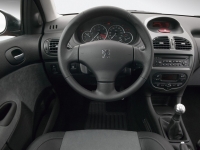 Peugeot 206 Hatchback 3-door (1 generation) 1.9 HDi MT (70 hp) foto, Peugeot 206 Hatchback 3-door (1 generation) 1.9 HDi MT (70 hp) fotos, Peugeot 206 Hatchback 3-door (1 generation) 1.9 HDi MT (70 hp) imagen, Peugeot 206 Hatchback 3-door (1 generation) 1.9 HDi MT (70 hp) imagenes, Peugeot 206 Hatchback 3-door (1 generation) 1.9 HDi MT (70 hp) fotografía