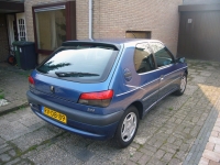 Peugeot 306 Hatchback 3-door (1 generation) 1.4 MT (75hp) foto, Peugeot 306 Hatchback 3-door (1 generation) 1.4 MT (75hp) fotos, Peugeot 306 Hatchback 3-door (1 generation) 1.4 MT (75hp) imagen, Peugeot 306 Hatchback 3-door (1 generation) 1.4 MT (75hp) imagenes, Peugeot 306 Hatchback 3-door (1 generation) 1.4 MT (75hp) fotografía