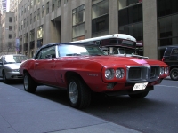 Pontiac Firebird Convertible (1 generation) 4.1 AT (233hp) foto, Pontiac Firebird Convertible (1 generation) 4.1 AT (233hp) fotos, Pontiac Firebird Convertible (1 generation) 4.1 AT (233hp) imagen, Pontiac Firebird Convertible (1 generation) 4.1 AT (233hp) imagenes, Pontiac Firebird Convertible (1 generation) 4.1 AT (233hp) fotografía