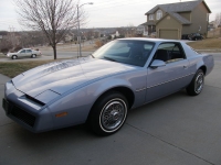 Pontiac Firebird Coupe 2-door (3 generation) 2.8 AT (127hp) opiniones, Pontiac Firebird Coupe 2-door (3 generation) 2.8 AT (127hp) precio, Pontiac Firebird Coupe 2-door (3 generation) 2.8 AT (127hp) comprar, Pontiac Firebird Coupe 2-door (3 generation) 2.8 AT (127hp) caracteristicas, Pontiac Firebird Coupe 2-door (3 generation) 2.8 AT (127hp) especificaciones, Pontiac Firebird Coupe 2-door (3 generation) 2.8 AT (127hp) Ficha tecnica, Pontiac Firebird Coupe 2-door (3 generation) 2.8 AT (127hp) Automovil