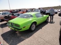 Pontiac Firebird Esprit coupe 2-door (2 generation) 5.7 3MT (170hp) foto, Pontiac Firebird Esprit coupe 2-door (2 generation) 5.7 3MT (170hp) fotos, Pontiac Firebird Esprit coupe 2-door (2 generation) 5.7 3MT (170hp) imagen, Pontiac Firebird Esprit coupe 2-door (2 generation) 5.7 3MT (170hp) imagenes, Pontiac Firebird Esprit coupe 2-door (2 generation) 5.7 3MT (170hp) fotografía