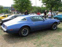 Pontiac Firebird Formula coupe 2-door (2 generation) 5.7 3MT (155hp) foto, Pontiac Firebird Formula coupe 2-door (2 generation) 5.7 3MT (155hp) fotos, Pontiac Firebird Formula coupe 2-door (2 generation) 5.7 3MT (155hp) imagen, Pontiac Firebird Formula coupe 2-door (2 generation) 5.7 3MT (155hp) imagenes, Pontiac Firebird Formula coupe 2-door (2 generation) 5.7 3MT (155hp) fotografía