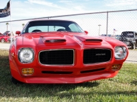 Pontiac Firebird Formula coupe 2-door (2 generation) 6.6 3MT (230hp) foto, Pontiac Firebird Formula coupe 2-door (2 generation) 6.6 3MT (230hp) fotos, Pontiac Firebird Formula coupe 2-door (2 generation) 6.6 3MT (230hp) imagen, Pontiac Firebird Formula coupe 2-door (2 generation) 6.6 3MT (230hp) imagenes, Pontiac Firebird Formula coupe 2-door (2 generation) 6.6 3MT (230hp) fotografía