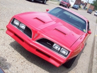 Pontiac Firebird Formula coupe 2-door (2 generation) AT 5.7 (167hp) foto, Pontiac Firebird Formula coupe 2-door (2 generation) AT 5.7 (167hp) fotos, Pontiac Firebird Formula coupe 2-door (2 generation) AT 5.7 (167hp) imagen, Pontiac Firebird Formula coupe 2-door (2 generation) AT 5.7 (167hp) imagenes, Pontiac Firebird Formula coupe 2-door (2 generation) AT 5.7 (167hp) fotografía