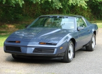 Pontiac Firebird T-Roof Targa 2-door (3 generation) 2.8 AT (109hp) opiniones, Pontiac Firebird T-Roof Targa 2-door (3 generation) 2.8 AT (109hp) precio, Pontiac Firebird T-Roof Targa 2-door (3 generation) 2.8 AT (109hp) comprar, Pontiac Firebird T-Roof Targa 2-door (3 generation) 2.8 AT (109hp) caracteristicas, Pontiac Firebird T-Roof Targa 2-door (3 generation) 2.8 AT (109hp) especificaciones, Pontiac Firebird T-Roof Targa 2-door (3 generation) 2.8 AT (109hp) Ficha tecnica, Pontiac Firebird T-Roof Targa 2-door (3 generation) 2.8 AT (109hp) Automovil