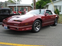 Pontiac Firebird Trans Am coupe (3rd generation) AT 5.7 (213hp) foto, Pontiac Firebird Trans Am coupe (3rd generation) AT 5.7 (213hp) fotos, Pontiac Firebird Trans Am coupe (3rd generation) AT 5.7 (213hp) imagen, Pontiac Firebird Trans Am coupe (3rd generation) AT 5.7 (213hp) imagenes, Pontiac Firebird Trans Am coupe (3rd generation) AT 5.7 (213hp) fotografía