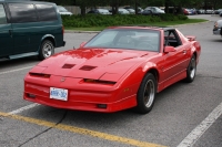 Pontiac Firebird Trans Am T-Roof Targa 2-door (3 generation) 5.7 MT (213hp) foto, Pontiac Firebird Trans Am T-Roof Targa 2-door (3 generation) 5.7 MT (213hp) fotos, Pontiac Firebird Trans Am T-Roof Targa 2-door (3 generation) 5.7 MT (213hp) imagen, Pontiac Firebird Trans Am T-Roof Targa 2-door (3 generation) 5.7 MT (213hp) imagenes, Pontiac Firebird Trans Am T-Roof Targa 2-door (3 generation) 5.7 MT (213hp) fotografía