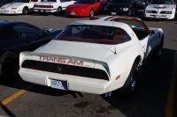 Pontiac Firebird Trans Am T-Targa Roof (2 generation) AT 6.6 (188hp) foto, Pontiac Firebird Trans Am T-Targa Roof (2 generation) AT 6.6 (188hp) fotos, Pontiac Firebird Trans Am T-Targa Roof (2 generation) AT 6.6 (188hp) imagen, Pontiac Firebird Trans Am T-Targa Roof (2 generation) AT 6.6 (188hp) imagenes, Pontiac Firebird Trans Am T-Targa Roof (2 generation) AT 6.6 (188hp) fotografía