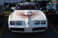 Pontiac Firebird Trans Am T-Targa Roof (2 generation) AT 6.6 (188hp) foto, Pontiac Firebird Trans Am T-Targa Roof (2 generation) AT 6.6 (188hp) fotos, Pontiac Firebird Trans Am T-Targa Roof (2 generation) AT 6.6 (188hp) imagen, Pontiac Firebird Trans Am T-Targa Roof (2 generation) AT 6.6 (188hp) imagenes, Pontiac Firebird Trans Am T-Targa Roof (2 generation) AT 6.6 (188hp) fotografía