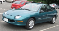 Pontiac Sunfire SE sedan (1 generation) 2.2 MT (122 HP) foto, Pontiac Sunfire SE sedan (1 generation) 2.2 MT (122 HP) fotos, Pontiac Sunfire SE sedan (1 generation) 2.2 MT (122 HP) imagen, Pontiac Sunfire SE sedan (1 generation) 2.2 MT (122 HP) imagenes, Pontiac Sunfire SE sedan (1 generation) 2.2 MT (122 HP) fotografía