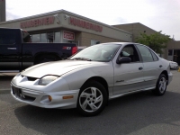 Pontiac Sunfire SE sedan (1 generation) 2.4 MT (152 HP) foto, Pontiac Sunfire SE sedan (1 generation) 2.4 MT (152 HP) fotos, Pontiac Sunfire SE sedan (1 generation) 2.4 MT (152 HP) imagen, Pontiac Sunfire SE sedan (1 generation) 2.4 MT (152 HP) imagenes, Pontiac Sunfire SE sedan (1 generation) 2.4 MT (152 HP) fotografía