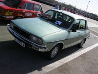 Renault 12 Sedan (1 generation) 1.3 MT (61hp) foto, Renault 12 Sedan (1 generation) 1.3 MT (61hp) fotos, Renault 12 Sedan (1 generation) 1.3 MT (61hp) imagen, Renault 12 Sedan (1 generation) 1.3 MT (61hp) imagenes, Renault 12 Sedan (1 generation) 1.3 MT (61hp) fotografía