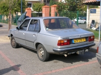 Renault 18 Sedan (1 generation) 2.1 D MT (66hp) foto, Renault 18 Sedan (1 generation) 2.1 D MT (66hp) fotos, Renault 18 Sedan (1 generation) 2.1 D MT (66hp) imagen, Renault 18 Sedan (1 generation) 2.1 D MT (66hp) imagenes, Renault 18 Sedan (1 generation) 2.1 D MT (66hp) fotografía