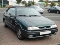 Renault 19 Convertible (2 generation) 1.8 MT (135hp) foto, Renault 19 Convertible (2 generation) 1.8 MT (135hp) fotos, Renault 19 Convertible (2 generation) 1.8 MT (135hp) imagen, Renault 19 Convertible (2 generation) 1.8 MT (135hp) imagenes, Renault 19 Convertible (2 generation) 1.8 MT (135hp) fotografía