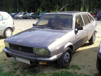 Renault 20 Hatchback (1 generation) 2.0 D MT (64hp) foto, Renault 20 Hatchback (1 generation) 2.0 D MT (64hp) fotos, Renault 20 Hatchback (1 generation) 2.0 D MT (64hp) imagen, Renault 20 Hatchback (1 generation) 2.0 D MT (64hp) imagenes, Renault 20 Hatchback (1 generation) 2.0 D MT (64hp) fotografía