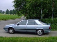 Renault 25 Liftback (1 generation) 2.0i MT (134hp) foto, Renault 25 Liftback (1 generation) 2.0i MT (134hp) fotos, Renault 25 Liftback (1 generation) 2.0i MT (134hp) imagen, Renault 25 Liftback (1 generation) 2.0i MT (134hp) imagenes, Renault 25 Liftback (1 generation) 2.0i MT (134hp) fotografía