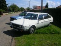 Renault 30 Hatchback (1 generation) 2.7 AT opiniones, Renault 30 Hatchback (1 generation) 2.7 AT precio, Renault 30 Hatchback (1 generation) 2.7 AT comprar, Renault 30 Hatchback (1 generation) 2.7 AT caracteristicas, Renault 30 Hatchback (1 generation) 2.7 AT especificaciones, Renault 30 Hatchback (1 generation) 2.7 AT Ficha tecnica, Renault 30 Hatchback (1 generation) 2.7 AT Automovil