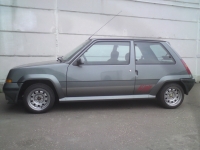 Renault 5 GT Turbo hatchback 3-door (Supercinq) 1.4 T MT (120hp) foto, Renault 5 GT Turbo hatchback 3-door (Supercinq) 1.4 T MT (120hp) fotos, Renault 5 GT Turbo hatchback 3-door (Supercinq) 1.4 T MT (120hp) imagen, Renault 5 GT Turbo hatchback 3-door (Supercinq) 1.4 T MT (120hp) imagenes, Renault 5 GT Turbo hatchback 3-door (Supercinq) 1.4 T MT (120hp) fotografía