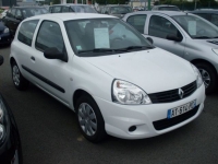 Renault Clio Hatchback 3-door (Campus) 1.5 dCi MT (85hp) foto, Renault Clio Hatchback 3-door (Campus) 1.5 dCi MT (85hp) fotos, Renault Clio Hatchback 3-door (Campus) 1.5 dCi MT (85hp) imagen, Renault Clio Hatchback 3-door (Campus) 1.5 dCi MT (85hp) imagenes, Renault Clio Hatchback 3-door (Campus) 1.5 dCi MT (85hp) fotografía