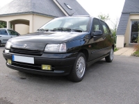 Renault Clio Hatchback 5-door. (1 generation) 1.8 MT (95 HP) foto, Renault Clio Hatchback 5-door. (1 generation) 1.8 MT (95 HP) fotos, Renault Clio Hatchback 5-door. (1 generation) 1.8 MT (95 HP) imagen, Renault Clio Hatchback 5-door. (1 generation) 1.8 MT (95 HP) imagenes, Renault Clio Hatchback 5-door. (1 generation) 1.8 MT (95 HP) fotografía