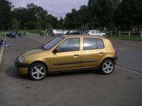 Renault Clio Hatchback 5-door. (2 generation) 1.4 AT (75hp) opiniones, Renault Clio Hatchback 5-door. (2 generation) 1.4 AT (75hp) precio, Renault Clio Hatchback 5-door. (2 generation) 1.4 AT (75hp) comprar, Renault Clio Hatchback 5-door. (2 generation) 1.4 AT (75hp) caracteristicas, Renault Clio Hatchback 5-door. (2 generation) 1.4 AT (75hp) especificaciones, Renault Clio Hatchback 5-door. (2 generation) 1.4 AT (75hp) Ficha tecnica, Renault Clio Hatchback 5-door. (2 generation) 1.4 AT (75hp) Automovil