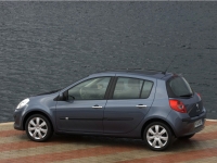 Renault Clio Hatchback 5-door. (3 generation) 1.2 AMT (75hp) foto, Renault Clio Hatchback 5-door. (3 generation) 1.2 AMT (75hp) fotos, Renault Clio Hatchback 5-door. (3 generation) 1.2 AMT (75hp) imagen, Renault Clio Hatchback 5-door. (3 generation) 1.2 AMT (75hp) imagenes, Renault Clio Hatchback 5-door. (3 generation) 1.2 AMT (75hp) fotografía