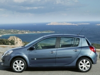 Renault Clio Hatchback 5-door. (3 generation) 1.2 AMT (75hp) foto, Renault Clio Hatchback 5-door. (3 generation) 1.2 AMT (75hp) fotos, Renault Clio Hatchback 5-door. (3 generation) 1.2 AMT (75hp) imagen, Renault Clio Hatchback 5-door. (3 generation) 1.2 AMT (75hp) imagenes, Renault Clio Hatchback 5-door. (3 generation) 1.2 AMT (75hp) fotografía